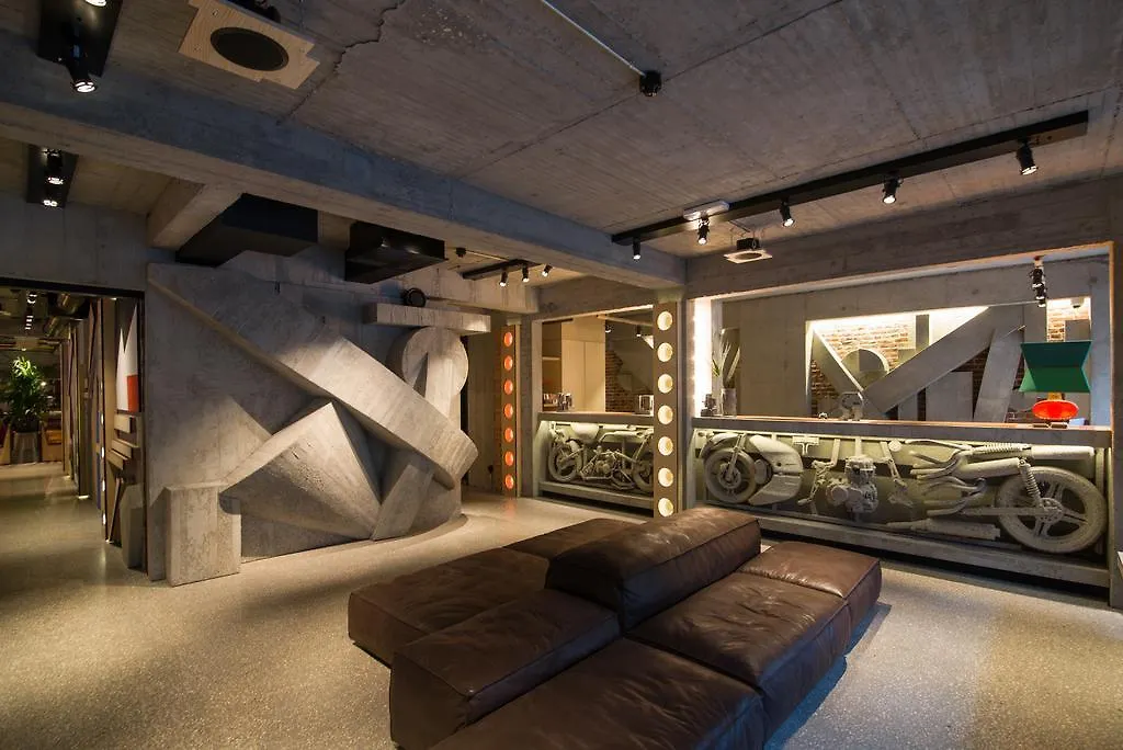 Jam Hotel Brussels Saint-Gilles 3*,